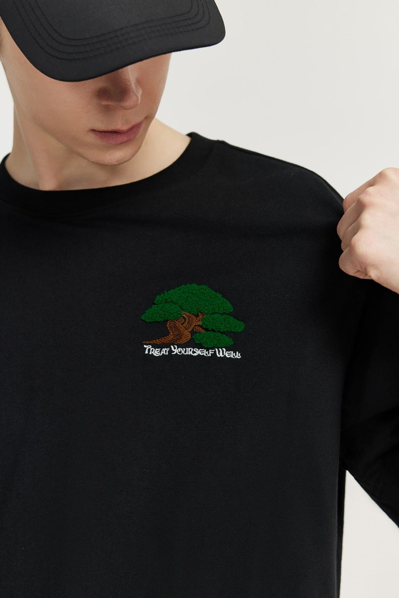 PINE EMBROIDERY T-SHIRT